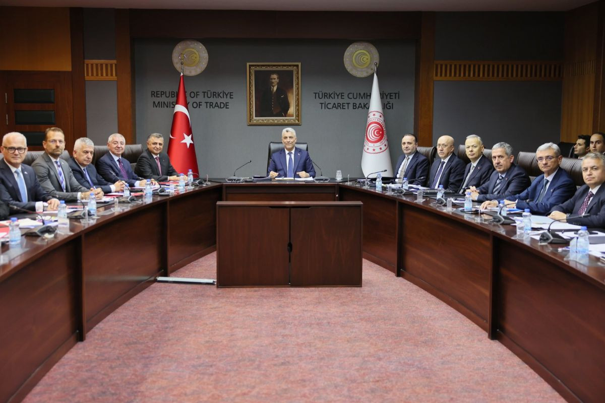 Ticaret Bakanlığı otomotivin dört büyük sektör kuruluşuyla Made in EU toplantısı yaptı