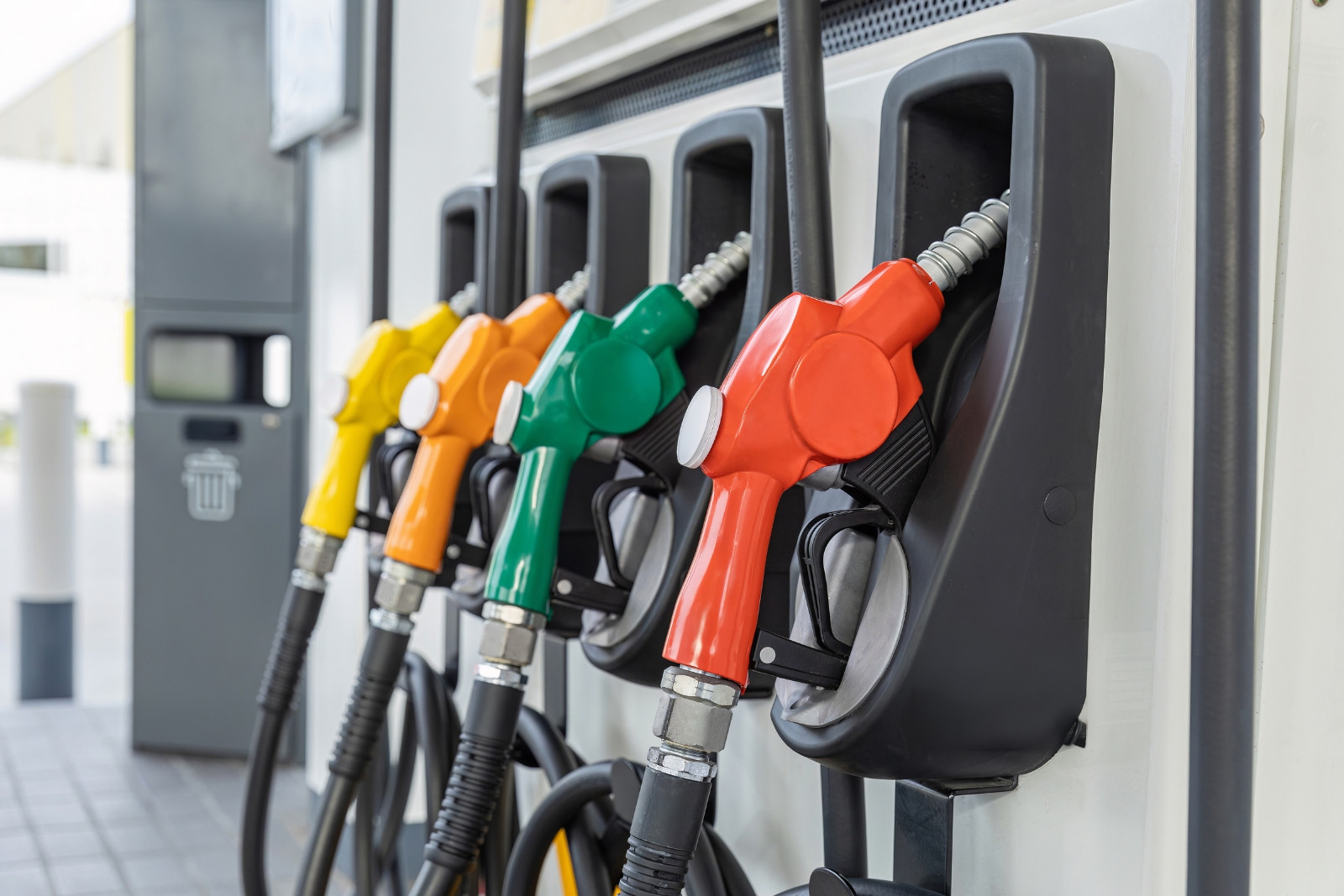 Benzine indirim pompaya yansıdı, il il güncel akaryakıt fiyatları