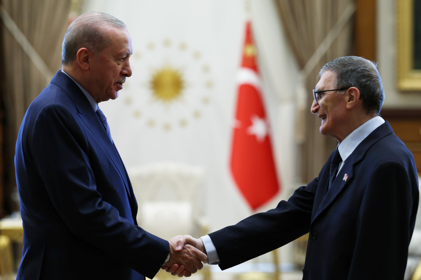 Cumhurbaşkanı Recep Tayyip Erdoğan, Aziz Sancar'ı kabul etti