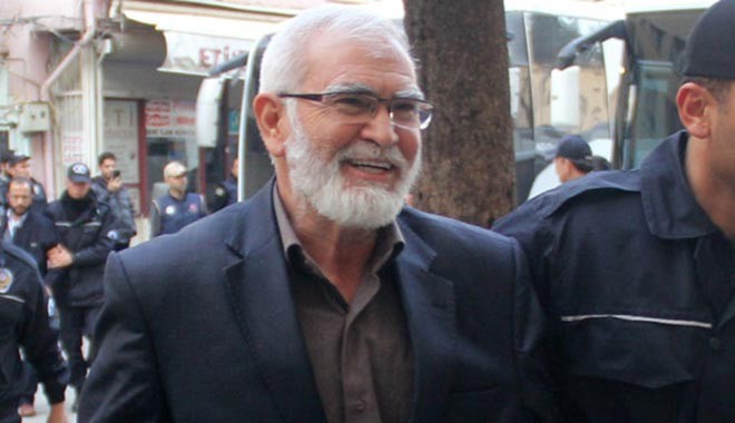 'Babanızı yakışıklı çekin' diyen Furkan Vakfı üyesinin telefonundan çocuk pornosu çıktı