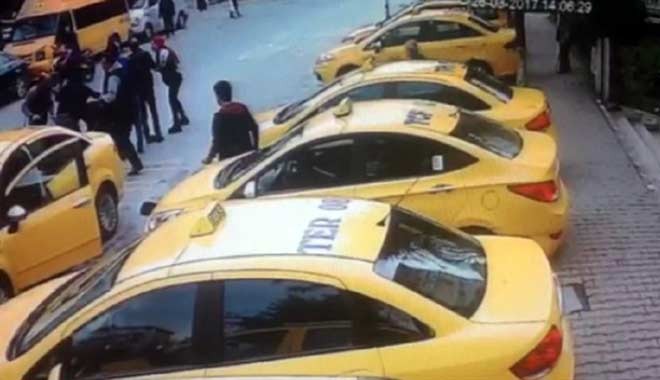 'Bitaksi'ci terörü saniye saniye kamerada!