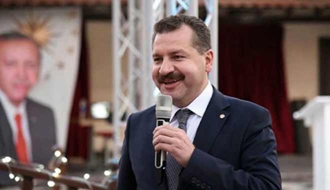 "Gönül belediyeciliği" diyerek geldi 400 işçiyi kovdu