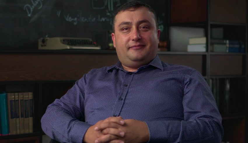 'Milletvekili adayı oldum, eşimi görevden aldılar'