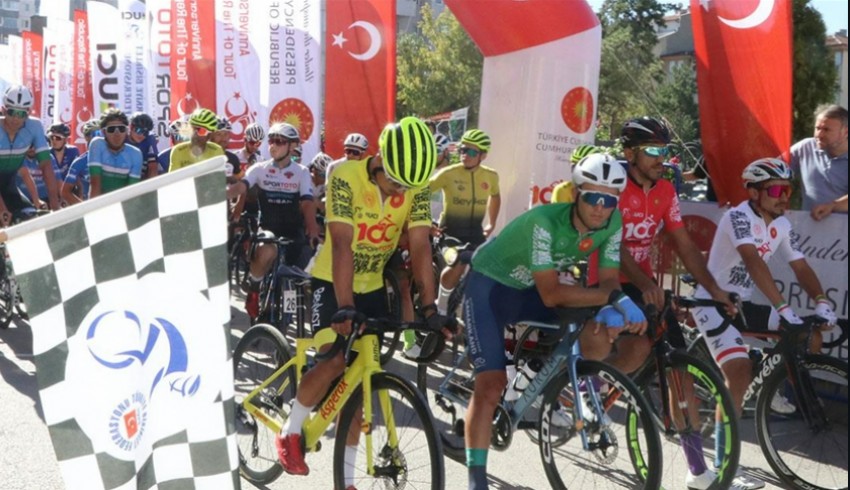 100. Yıl Cumhuriyet Bisiklet Turu tamamlandı