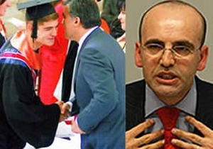 Geldi Mehmet, gitti Ahmet