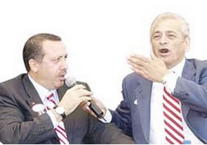 Ünlü sanatçı Adnan Şenses hayatını kaybetti