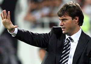 Ertuğrul Sağlam istifa etti