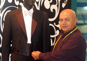 Patron değişti: Sarar kumaşı bile o na soruyor