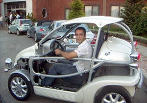 Semih’in arabası ilgi odağı oldu
