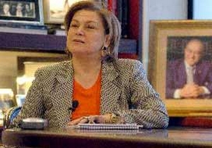 Sabancı Uzanların fabrikalarını istiyor