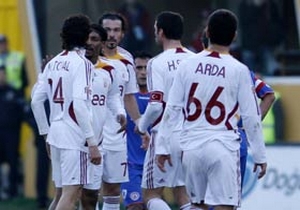 Galatasaray beraberliği zor yakaladı