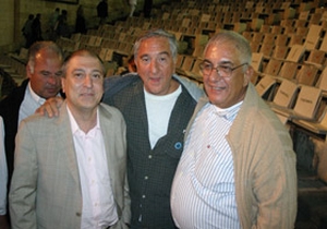 O artık uzman tiyatrocu
