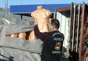 'Holding müdürleri gümrükte isyanlarda'