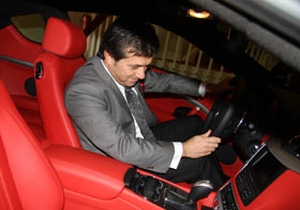 'Bu otomobil kaç lira?'