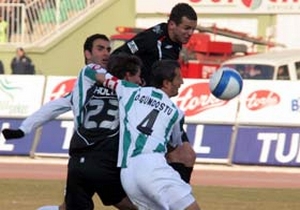 Beşiktaş 90+4'de 3 puanı aldı