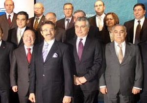 İhracatçı birliklerinin saçim takvimi kaydırıldı   