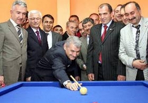 Bakan Yıldırım iddiacı çıktı