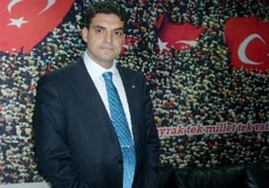 Babayı öldüresiye döven polisler Meclis gündeminde