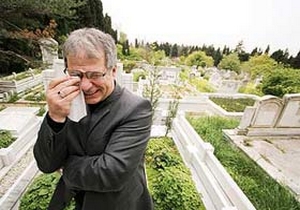 'İtinayla 300 YTL'ye ağlarım'