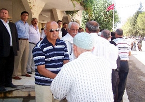 Fikret Öztürk babası için mevlit okuttu