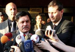 Raportör kapatılmaya karşı çıktı