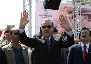 'Siyah gözlüklerine hastayım'