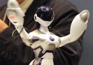 Bekârlar için robot kız arkadaş