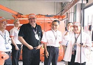 F1 bahane oldu, yabancı yerli patronlar iş konuştu