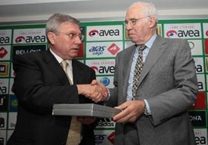 Aragones resmen F. Bahçe'de