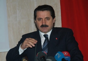 Emekli maaşları yarıya inecek mi? 