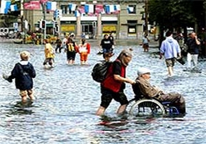 Avrupa sele teslim: 42 ölü
