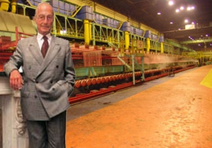 Fuat Süren Erdemir işinde