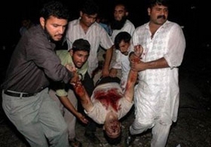 Pakistan'a Bin Ladin misillemesi: 80 ölü