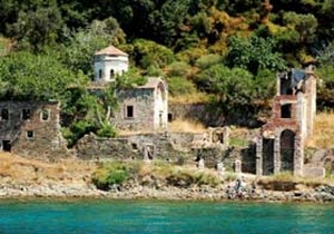 Ayışığı Manastırı'nı kim aldı?