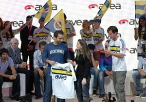 CeBIT'te Aragones'e soğuk duş
