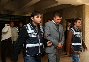 12 ihaleye fesat karıştırmışlar
