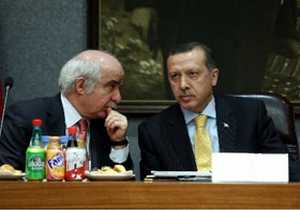 Eski Başbakan yardımcısı nereye rektör oldu?
