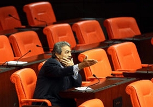 'Özal'ı bitirdim, sizi de bitireceğim'