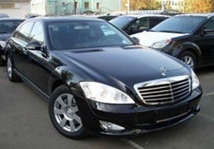 400 bin YTL'lik Mercedes'e 'Eşeğe bindik' dedi