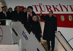 Erdoğan Birleşik Arap Emirlikleri'ne gitti