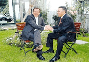 Schröder'le Doğan'ın samimiyeti