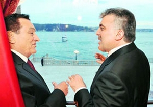 Mübarek Türkiye'ye geliyor