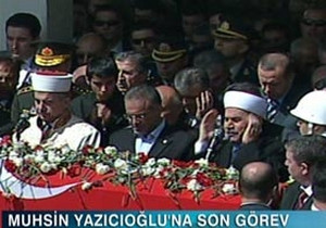 Yazıcıoğlu için cenaze namazı