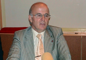 İşçilerden memurlara toplu görüşme tavsiyesi