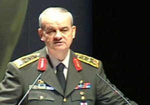 Asker sert konuştu