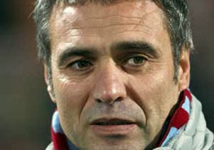 TFF'de Yanal depremi