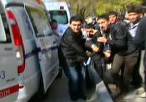 Bakü'de okulda katliam: 13 ölü