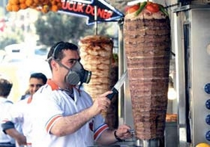 Bayramlık maskeler çıktı!