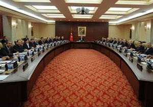 Kabinede 2 kritik koltuk