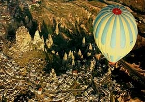 Kapadokya'da balon düştü: Ölü ve yaralılar var